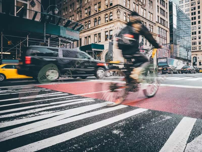city_bicyclist_street_blur_2007_2600x1950_0.jpg.jpg
