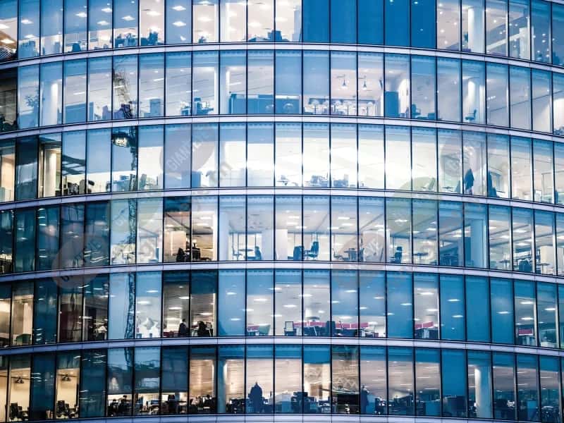 office_exterior_windows_1811_2600x1950.jpg.jpg