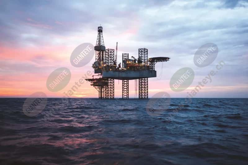 oil_rig_ocean_evening_sunset_2005_hi_3-2Mediawithtext_0.jpg.jpg
